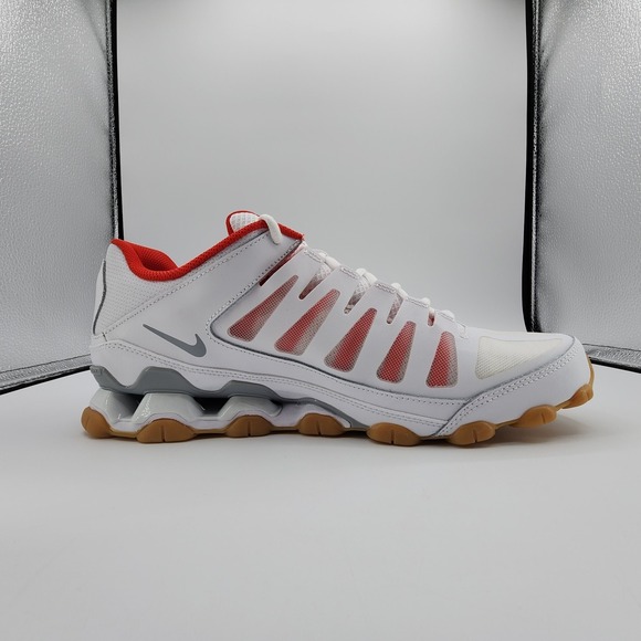 Nike Reax 8 TR Training Athletic Shoes Mens‎ Sz 12 White Wolf Grey Chile Red NEW main image 7
